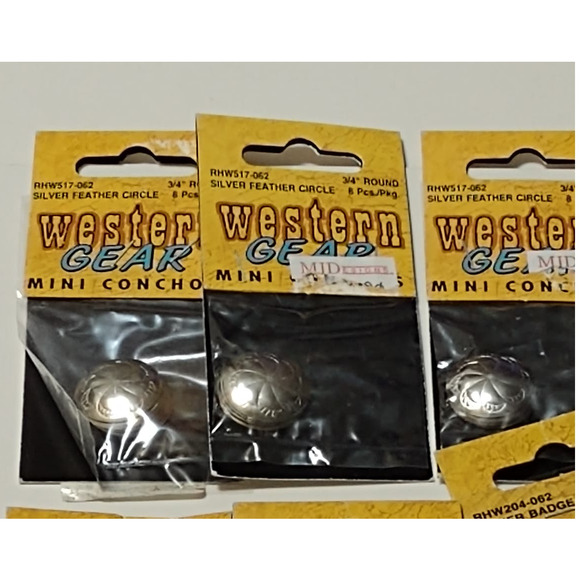 Western gear MINI CONCHO, CHARM, TACK PIN - Picture 3 of 4